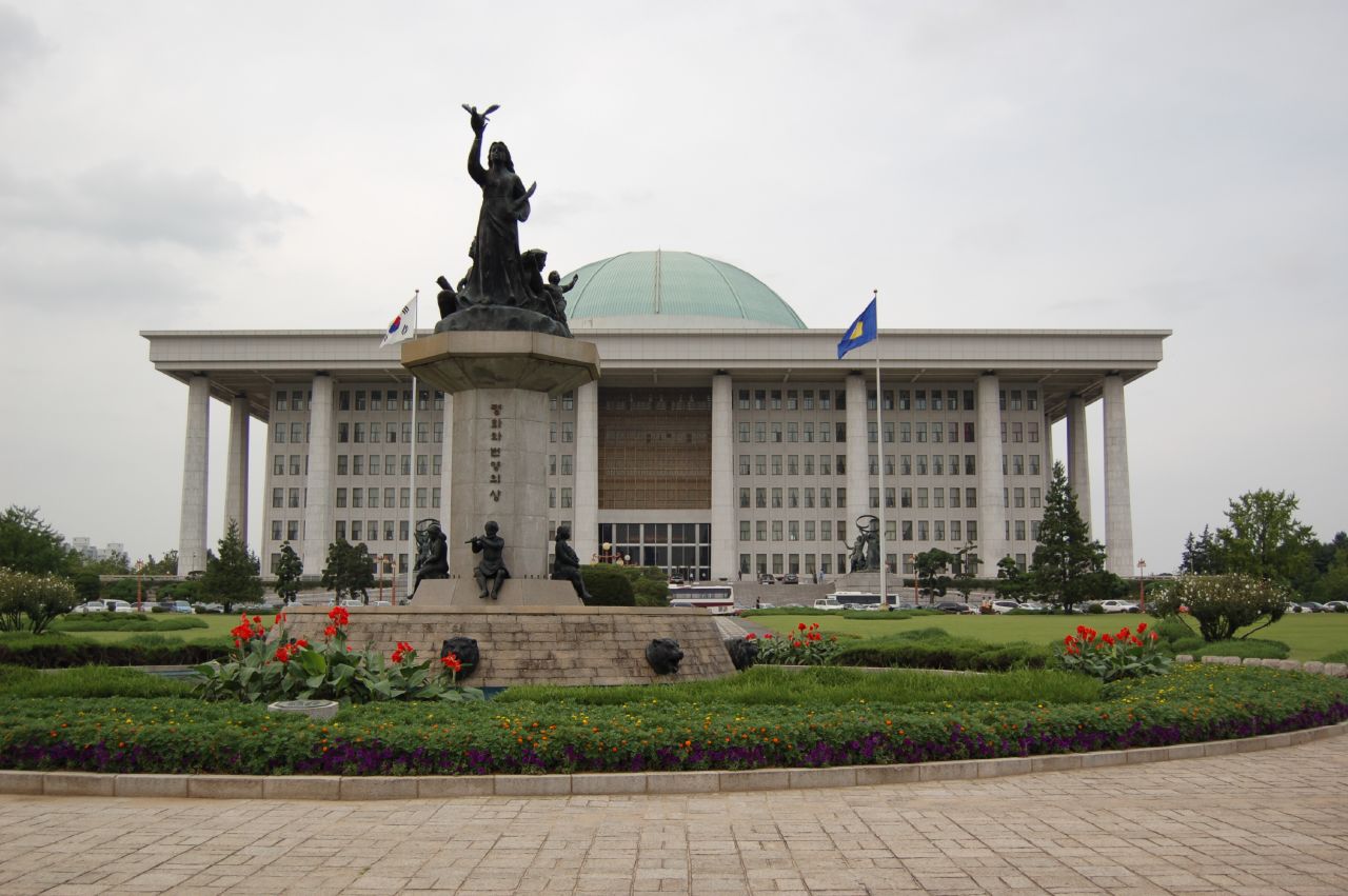 National Assembly passes revised supplementary budget after late-night vote