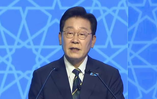 Lee Jae-myung Pitches 'Defense Partnership 2.0' to NATO, Eyes 15-Trillion-Won Arms Market