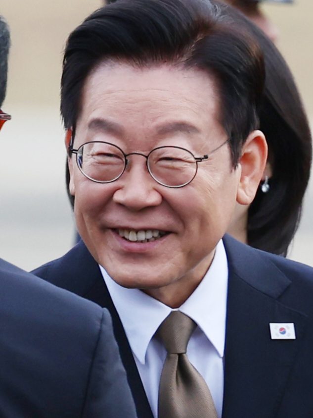 Photo: Republic of Korea (CC BY-SA 4.0) via Wikimedia Commons